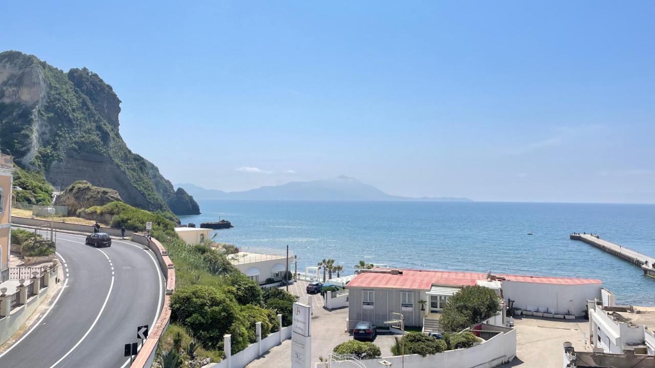 Naro Suites And Rooms Bacoli Buitenkant foto