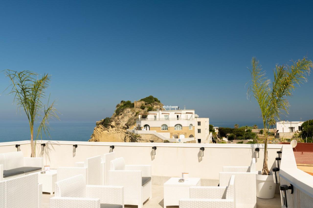 Naro Suites And Rooms Bacoli Buitenkant foto
