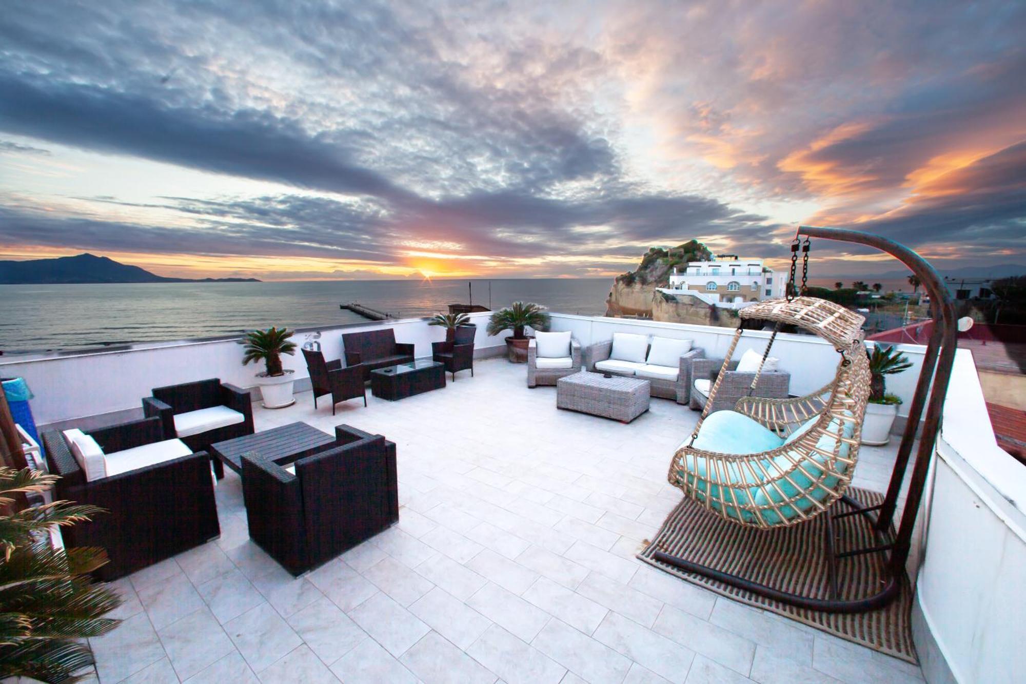 Naro Suites And Rooms Bacoli Buitenkant foto