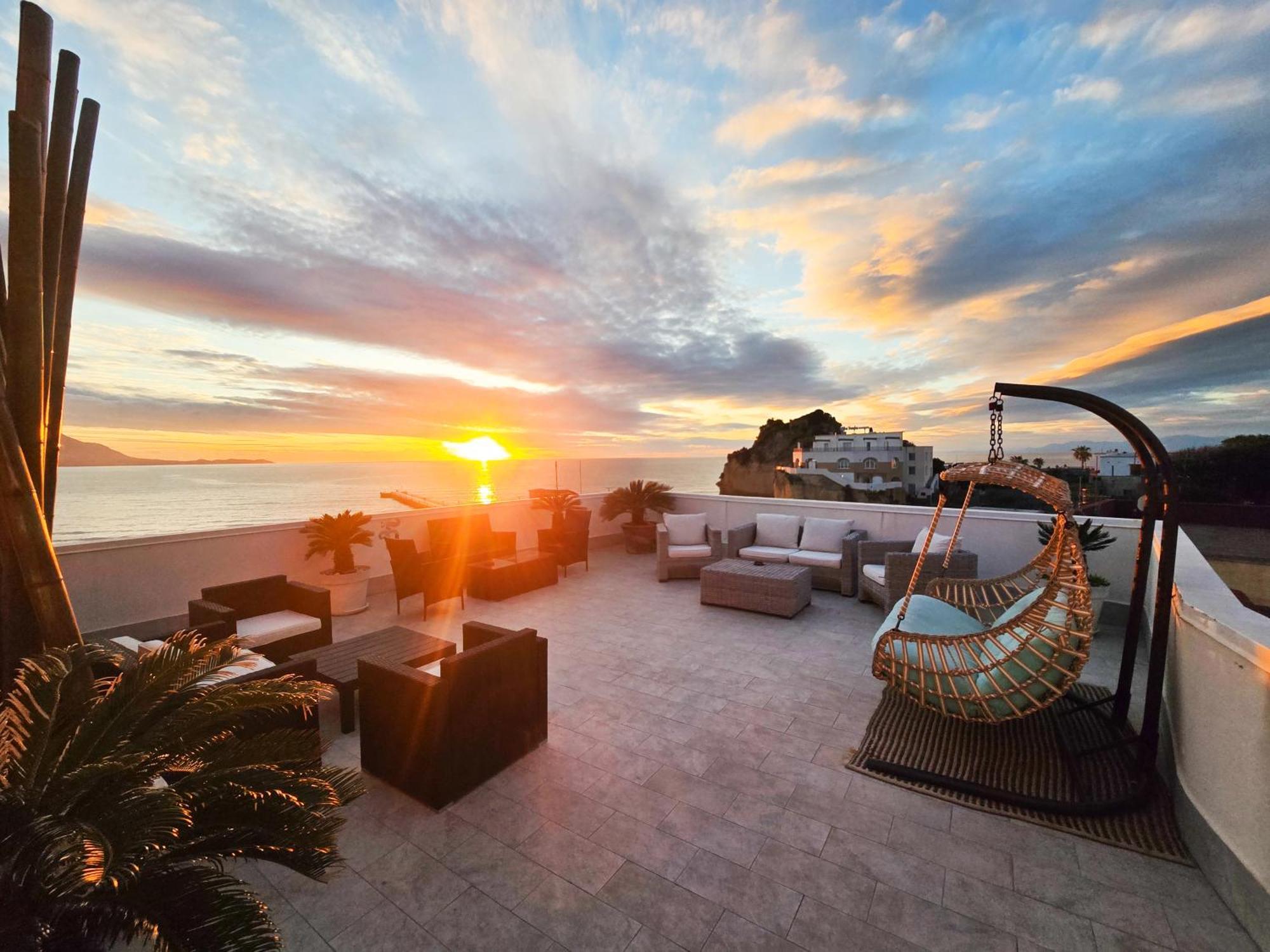 Naro Suites And Rooms Bacoli Buitenkant foto